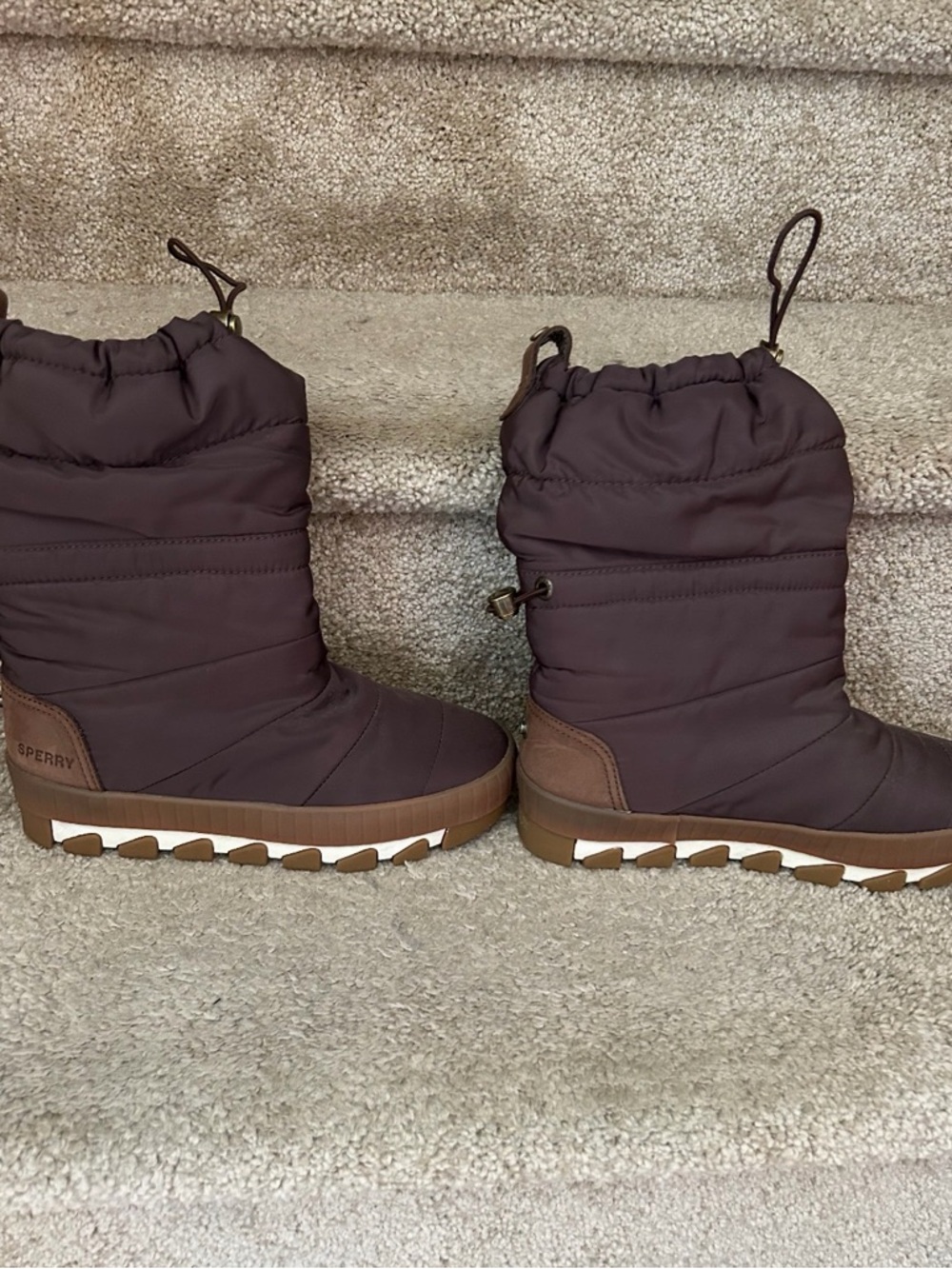 Sperry Winter Boots Size 6 Waterproof